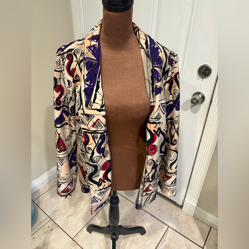 Abstract Patterned Women's Jacket - image 1